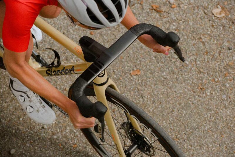 Deda Alanera RS Reshapes 1st Integrated Handlebar Cockpit to Win Le Tour de France