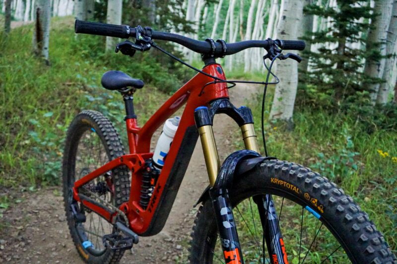 Forge+Bond 25 MTN Bar Puts Vibration-Damping Plastic FusionFiber in Your Hands