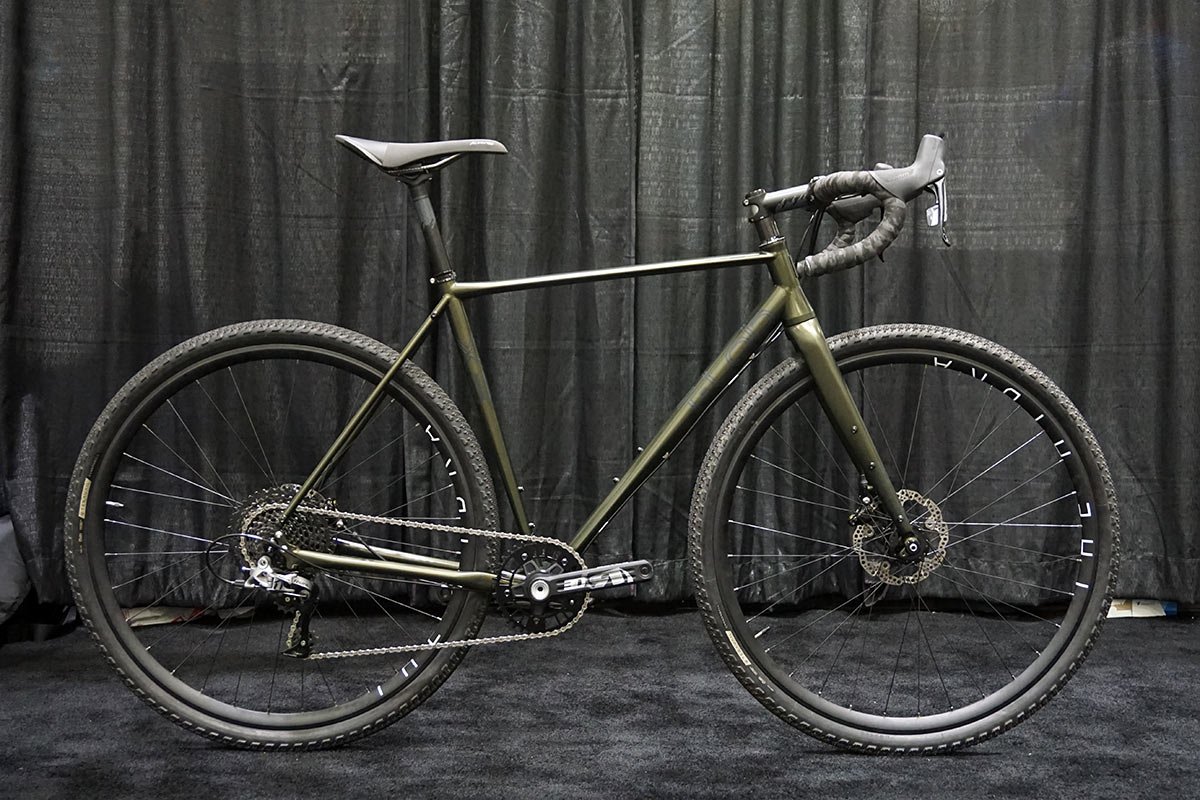 NAHBS 2019: T-Lab x Burton all-road bike collaboration leads to new R3 gravel bike