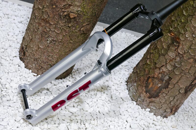 RST Teases LTD Team Stitch Pro Enduro Fork, Electronic Control Prototype & AirTag Tracker