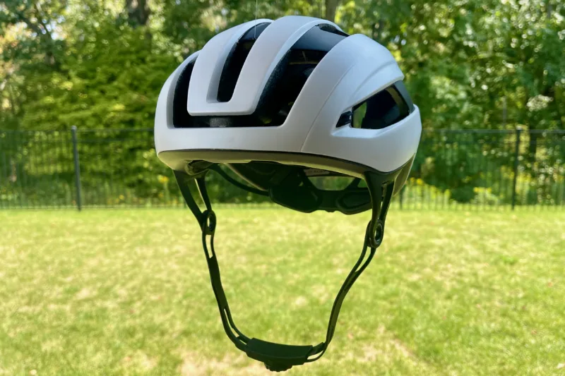 Despite Unique Aesthetics & Additional Weight, Canyons CFR Helmet Is a Game Changer