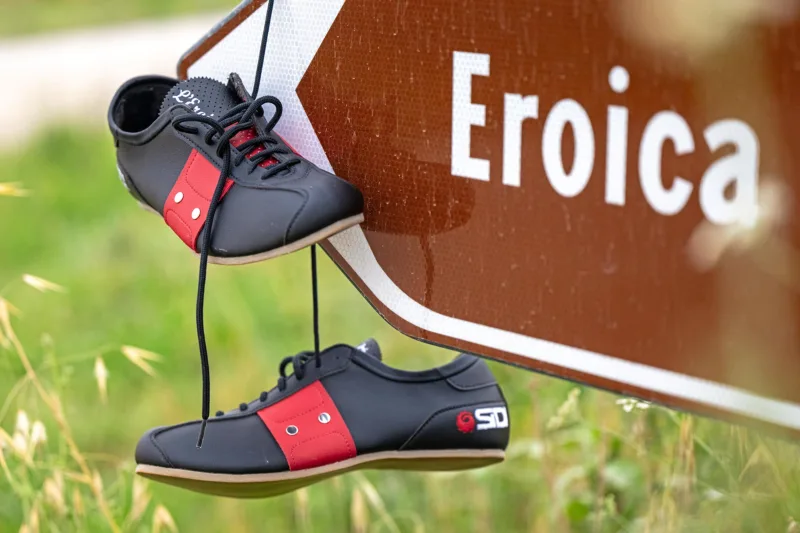 Sidi Tenacia Laces Up Modern Classic Cycling Shoes for L’Eroica